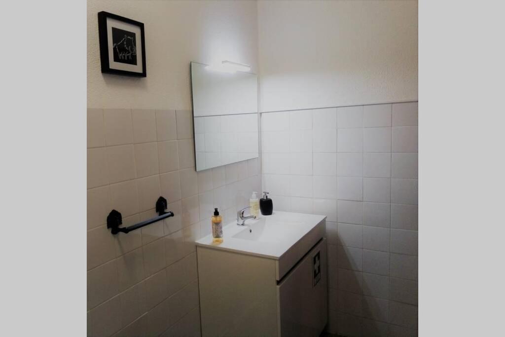 De Ca - Suite Com Acesso Independente E Kitchenette 洛萨 外观 照片